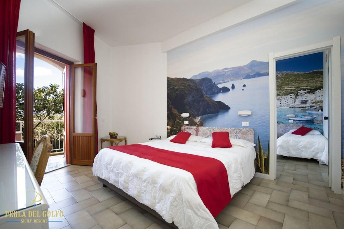 Perla Del Golfo Resort