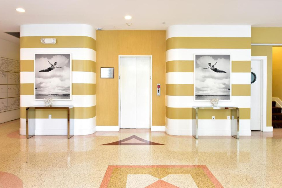 Hotel Pestana South Beach