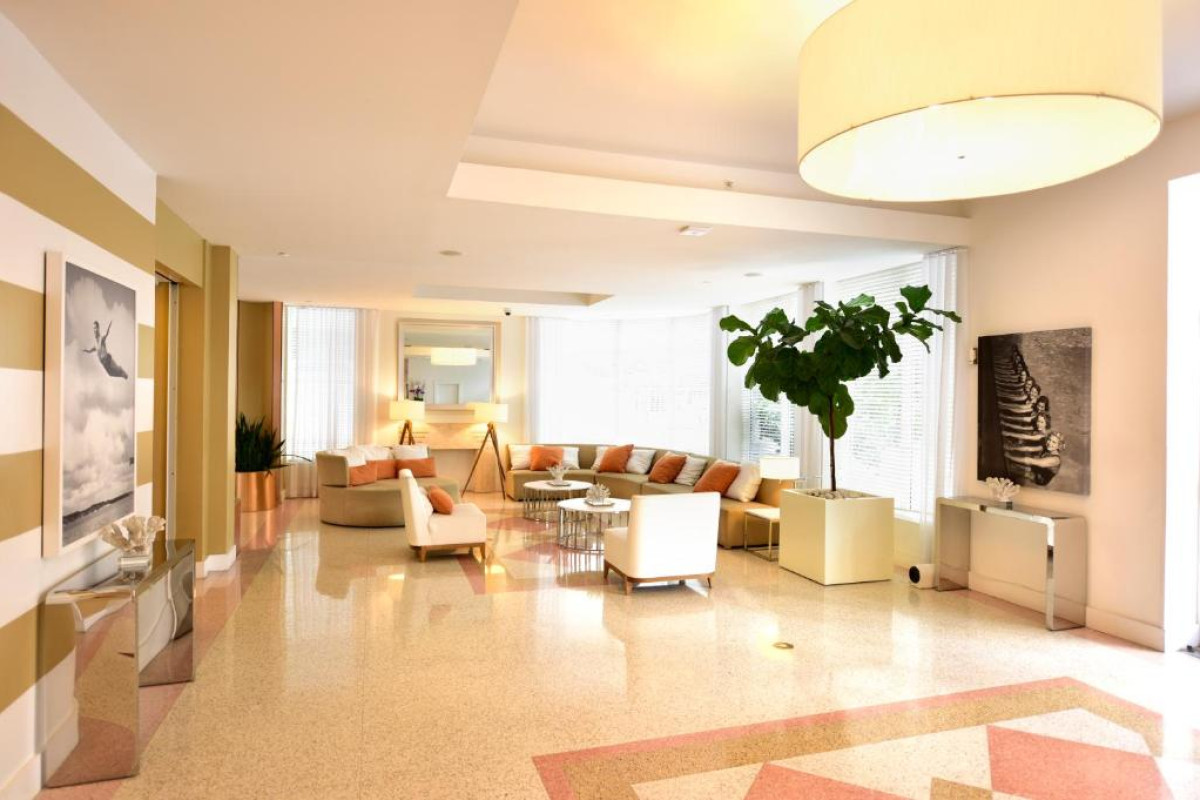 Hotel Pestana South Beach