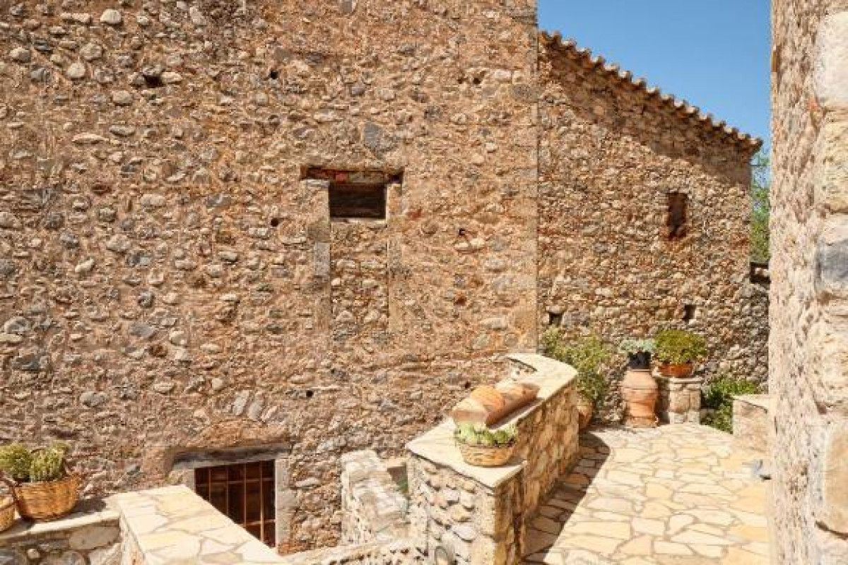 Hotel Petreas Castle