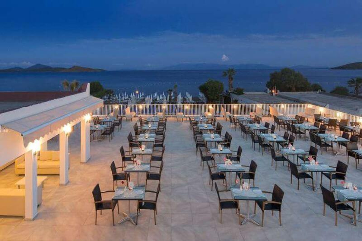 PETUNYA BEACH RESORT