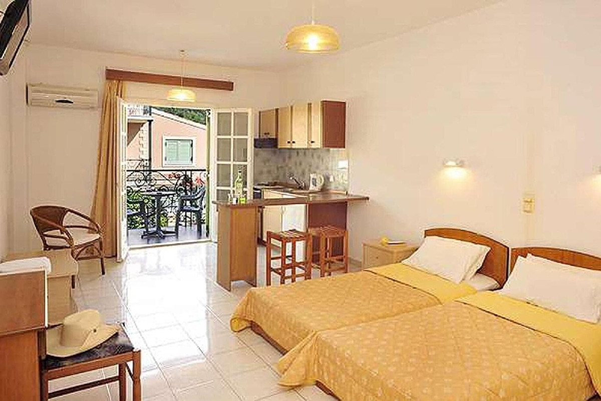 PHILIPPOS APARTMENTS