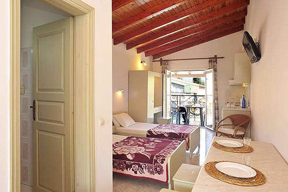 PHILIPPOS APARTMENTS