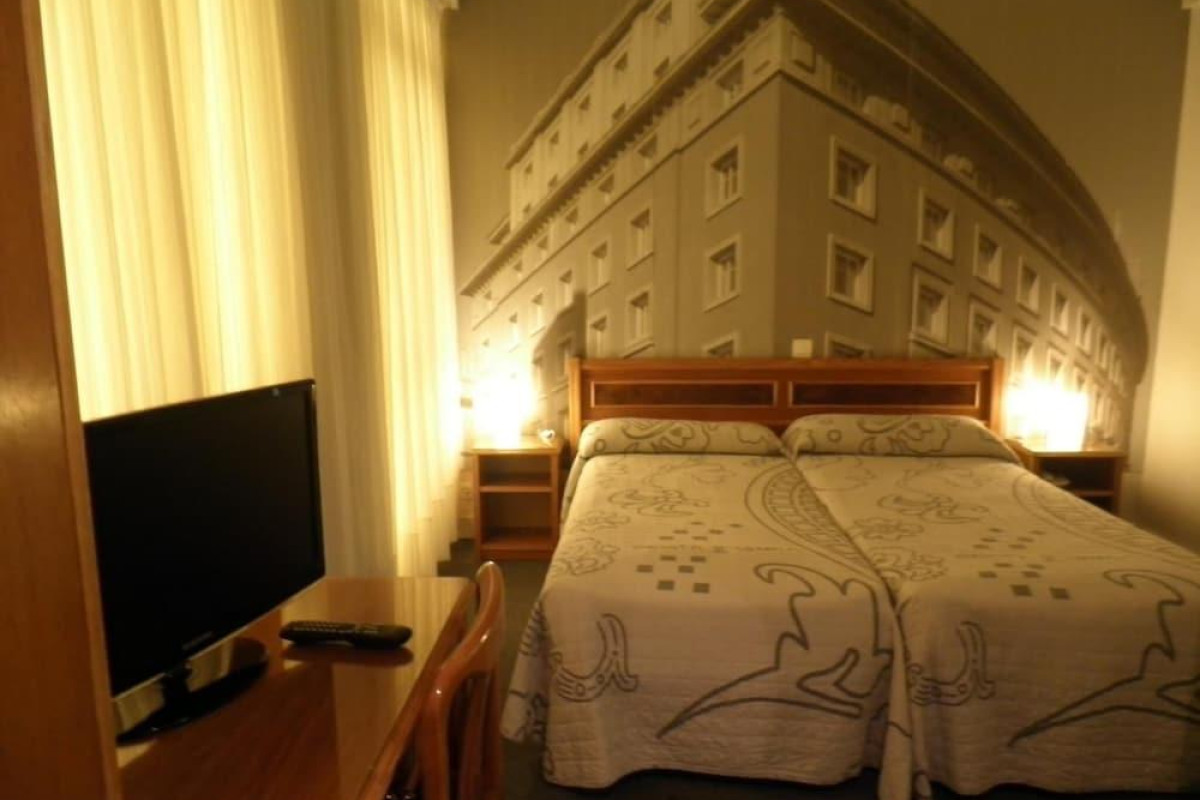 PHOTO ZABALBURU HOTEL