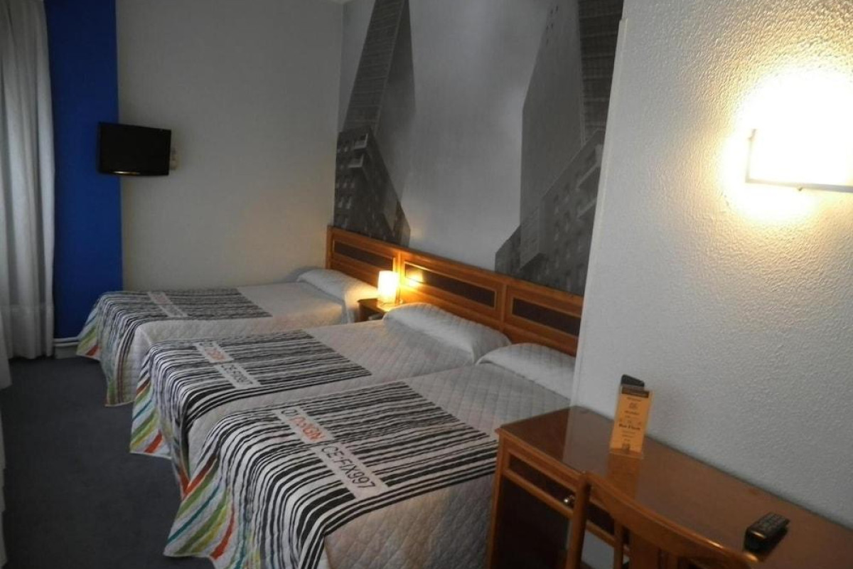 PHOTO ZABALBURU HOTEL