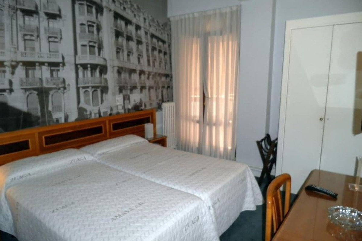 PHOTO ZABALBURU HOTEL