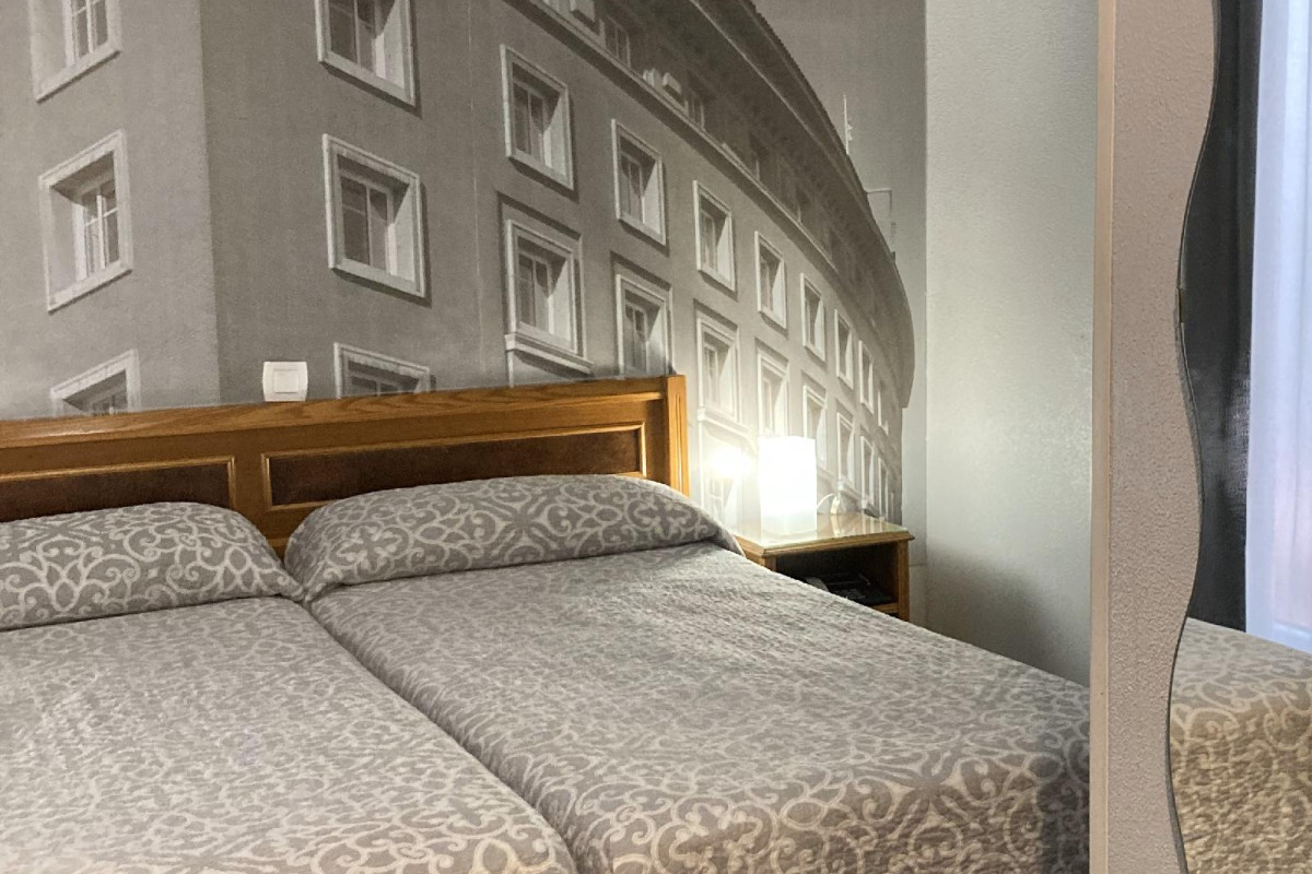 PHOTO ZABALBURU HOTEL