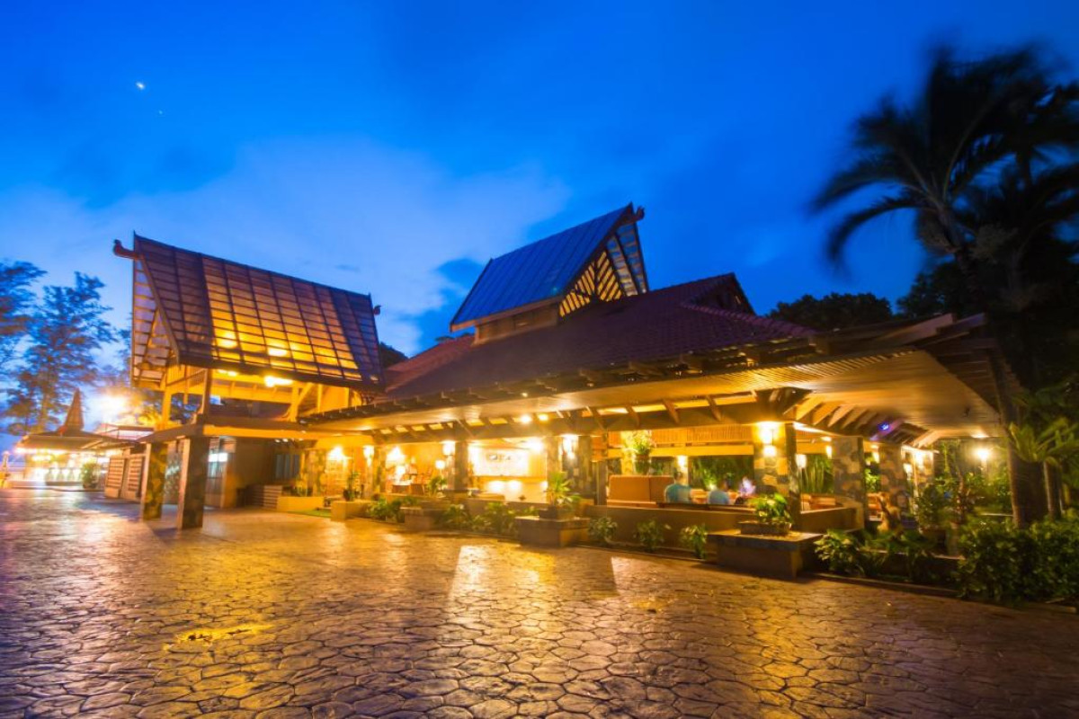Phuket Island View Resort