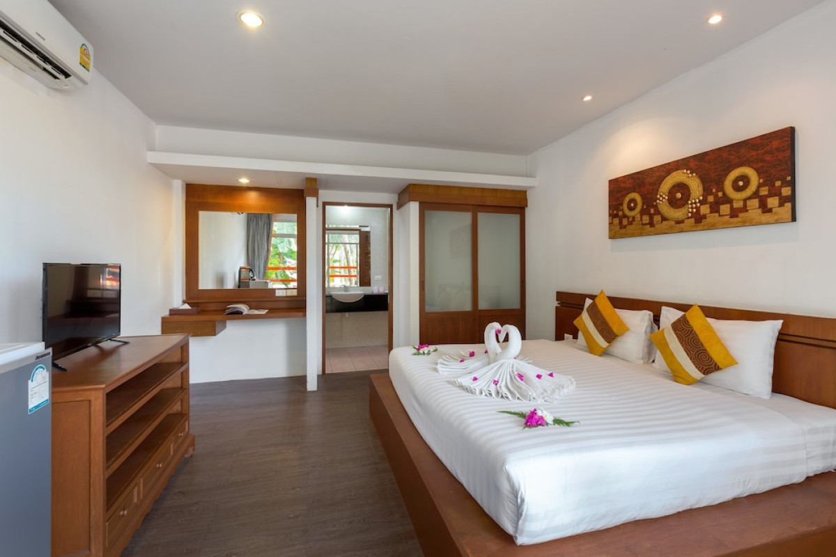 PHUKET SEA RESORT