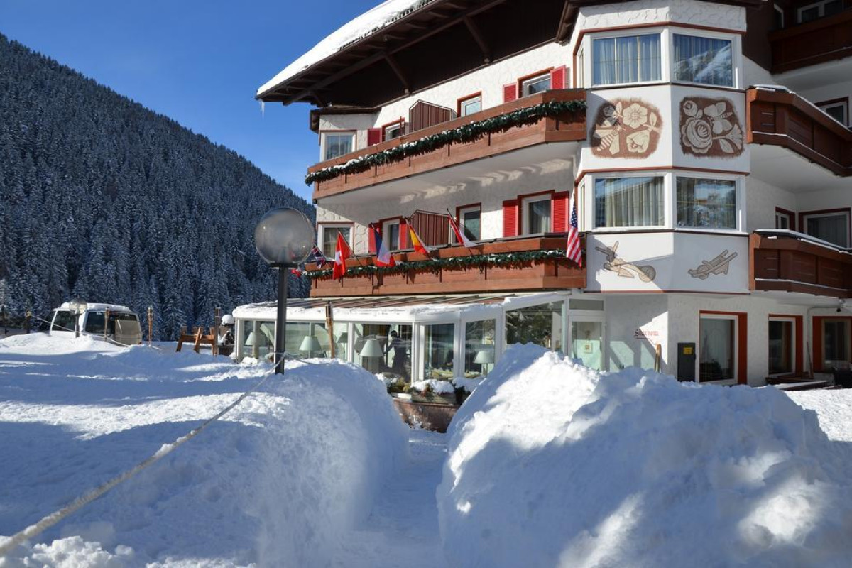 Piccolo Hotel
