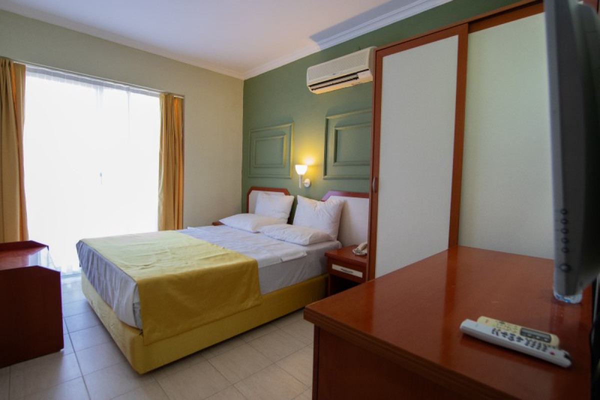 PIGALE BEACH RESORT
