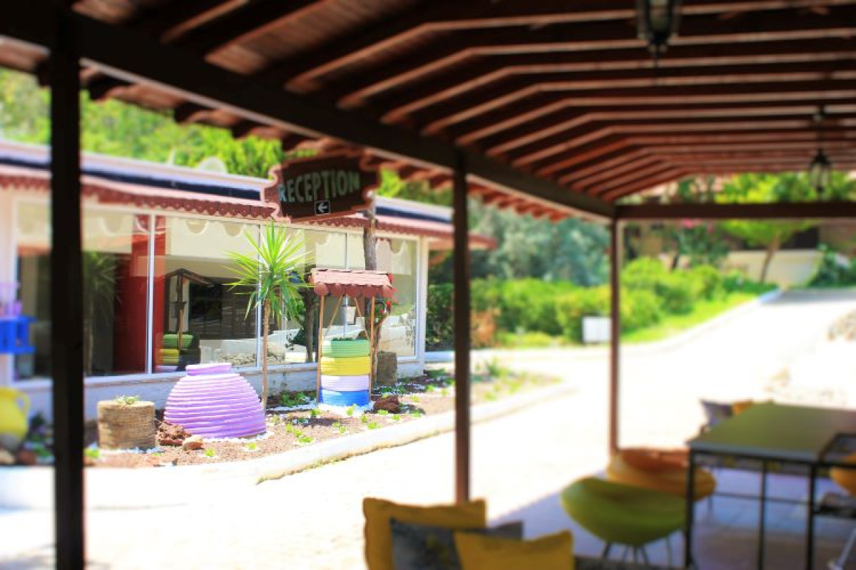 PIGALE BEACH RESORT