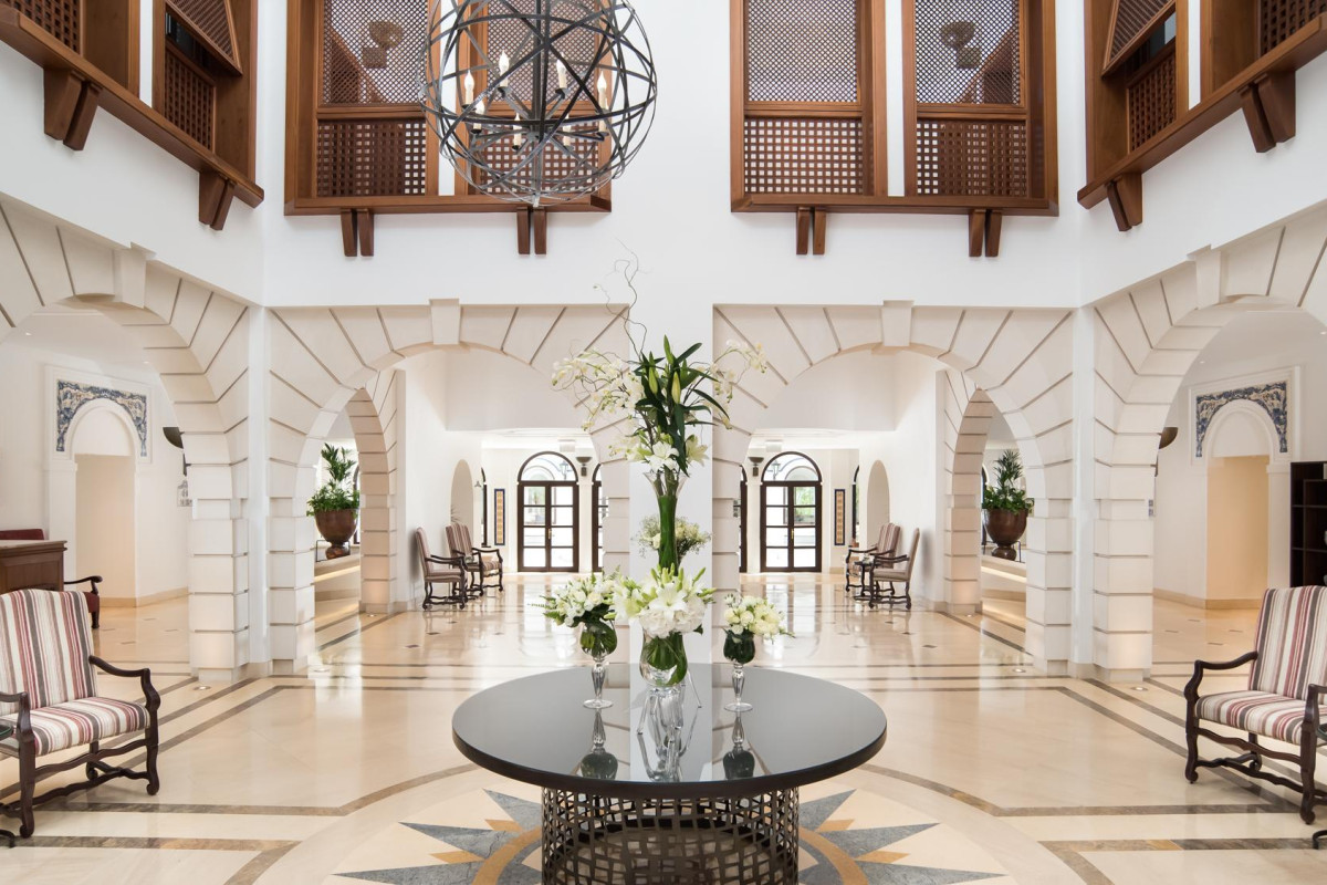 Pine Cliffs Resort