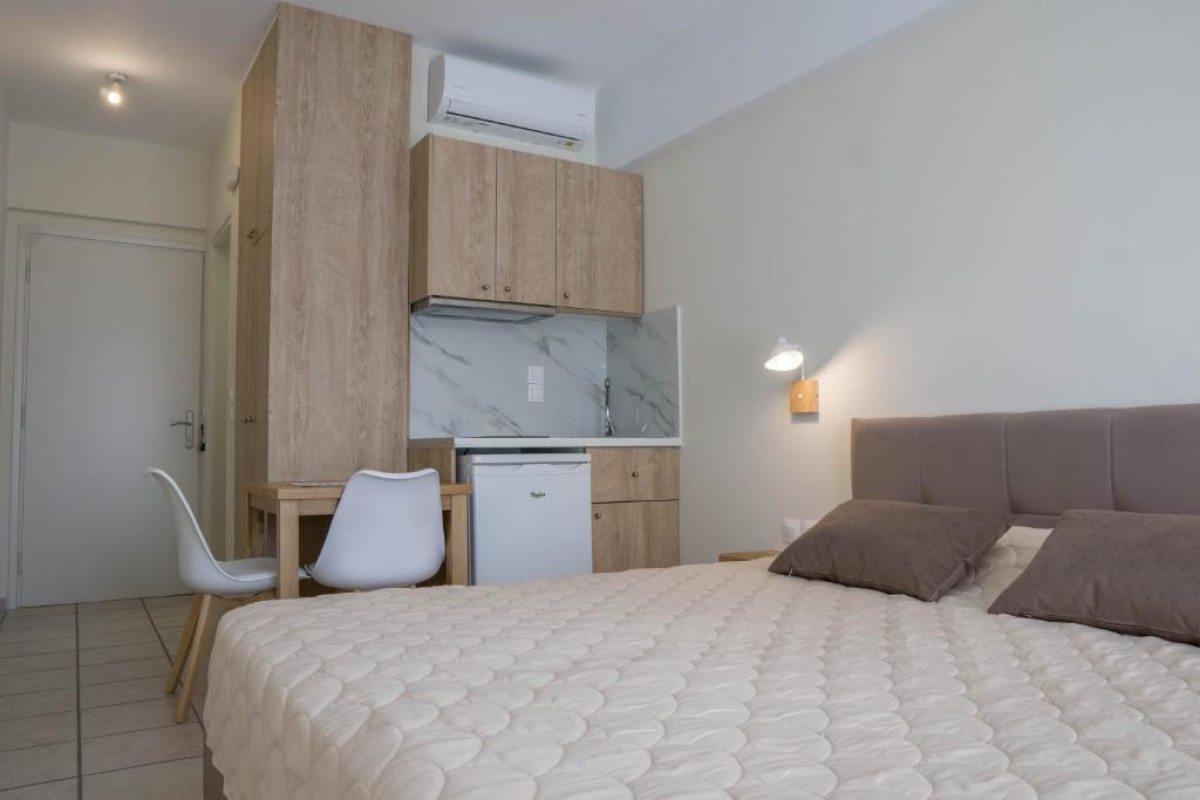 Pinelopi Hotel & Apartments