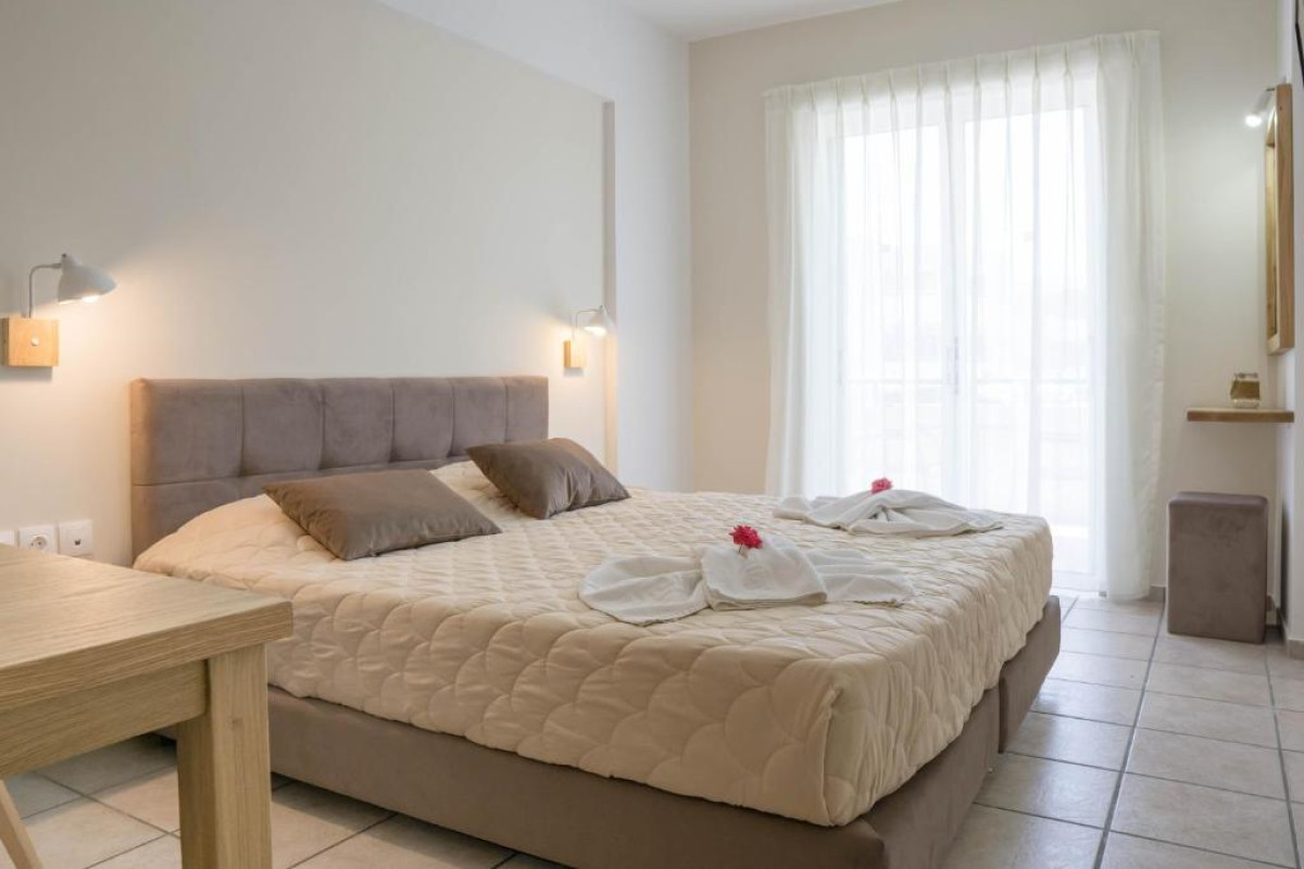 Pinelopi Hotel & Apartments