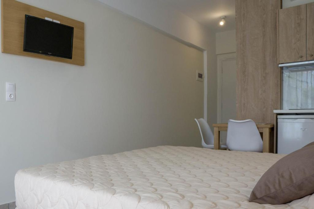 Pinelopi Hotel & Apartments