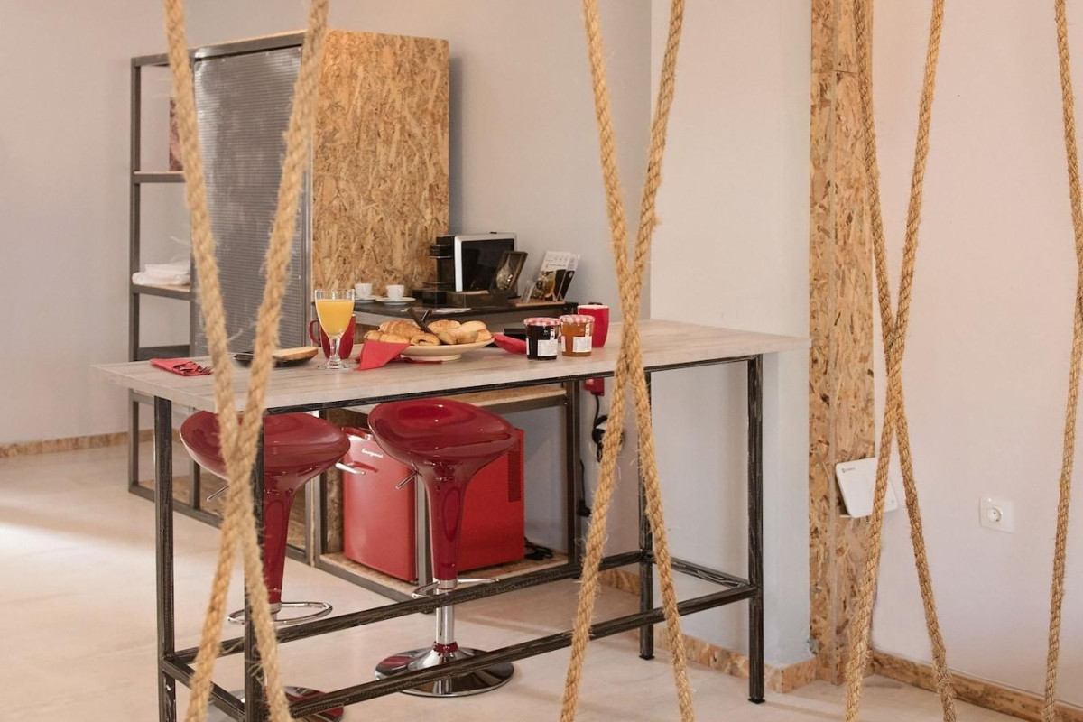 Piraeus Premium Suites