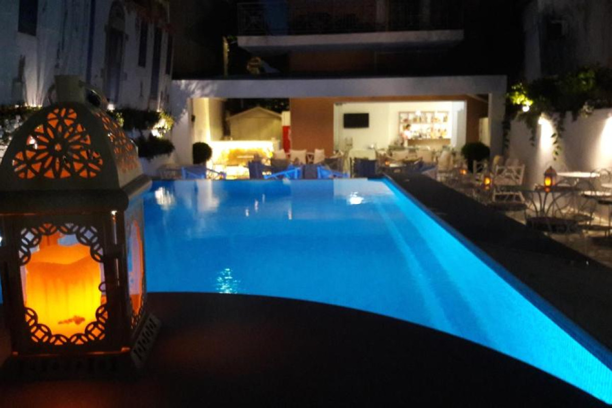 Pirofani Hotel