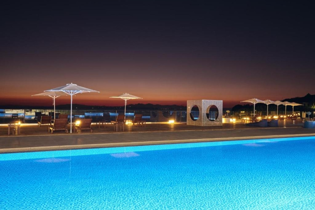 CAVO ORIENT BEACH HOTEL