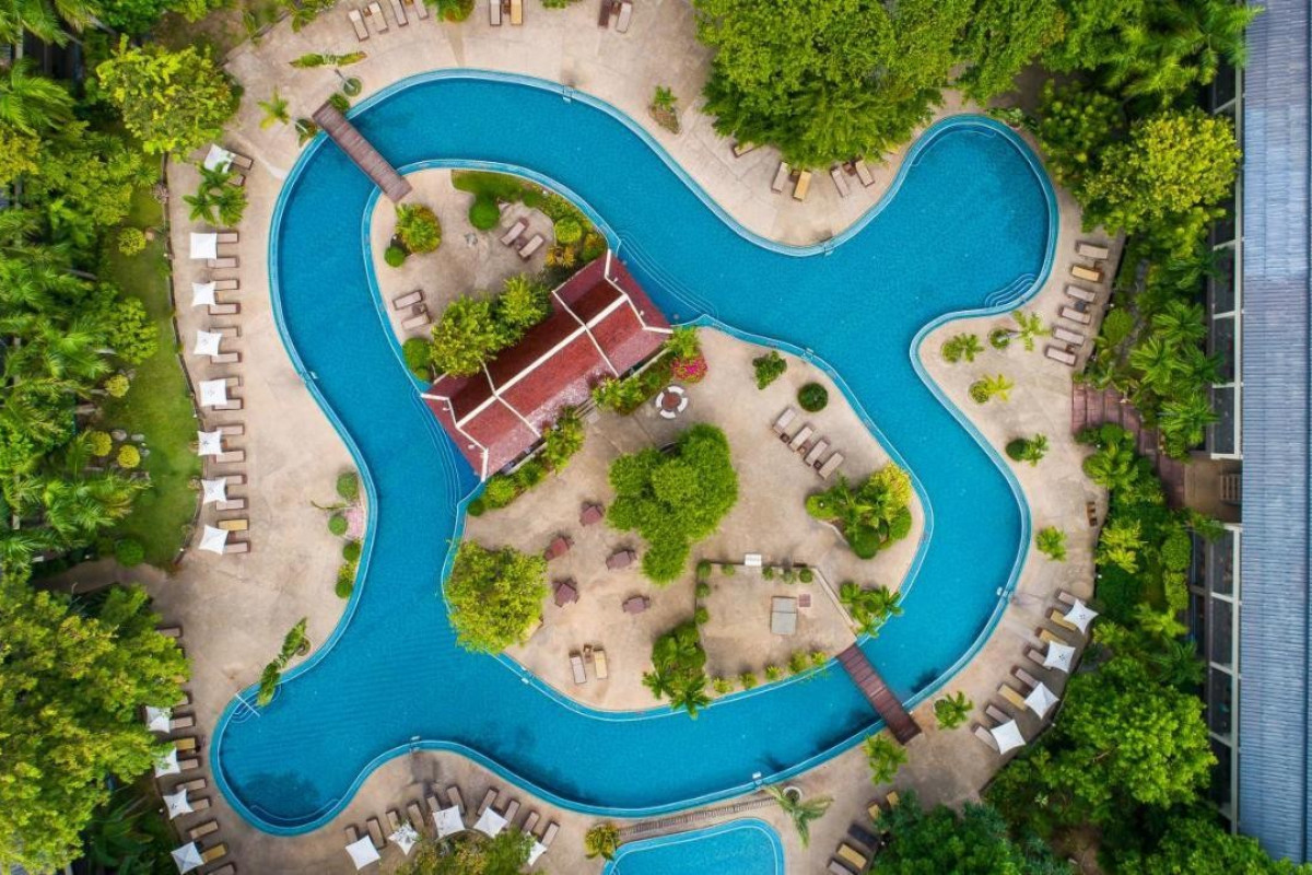 The Green Park Resort