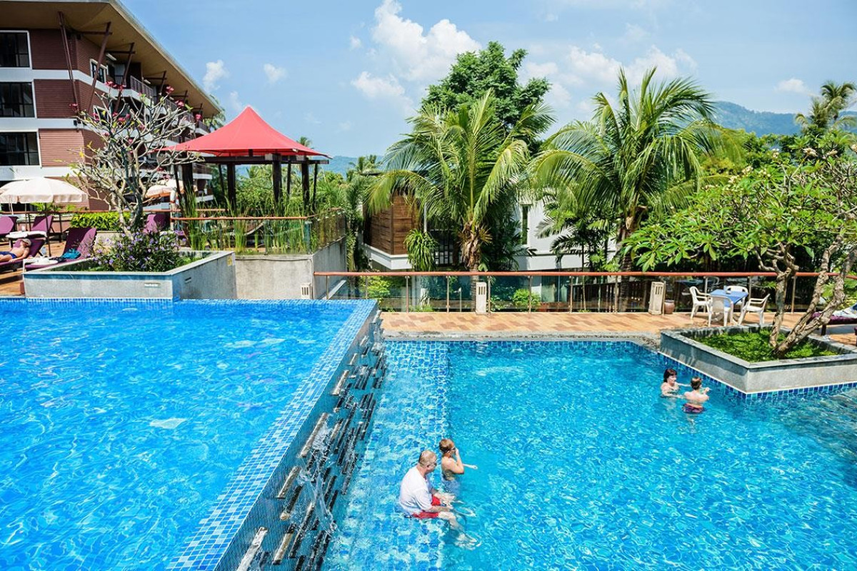 PEACH BLOSSOM RESORT