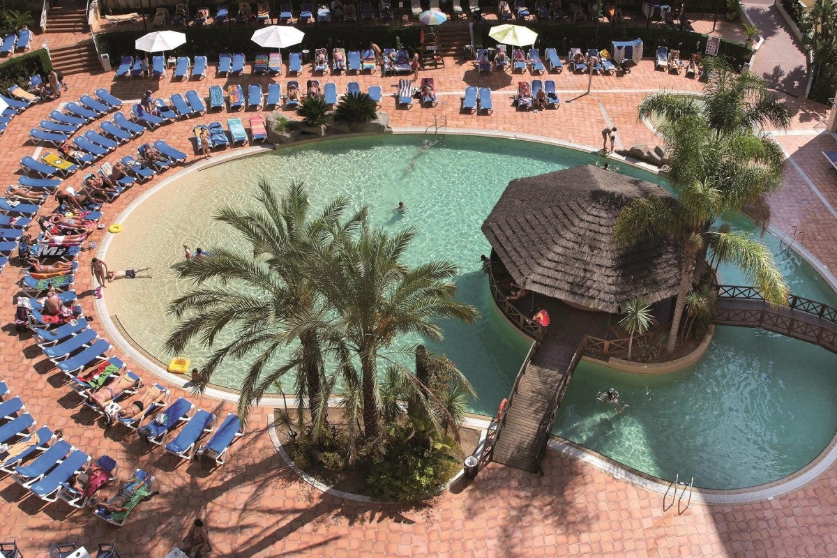 Apartmentos Estival Park