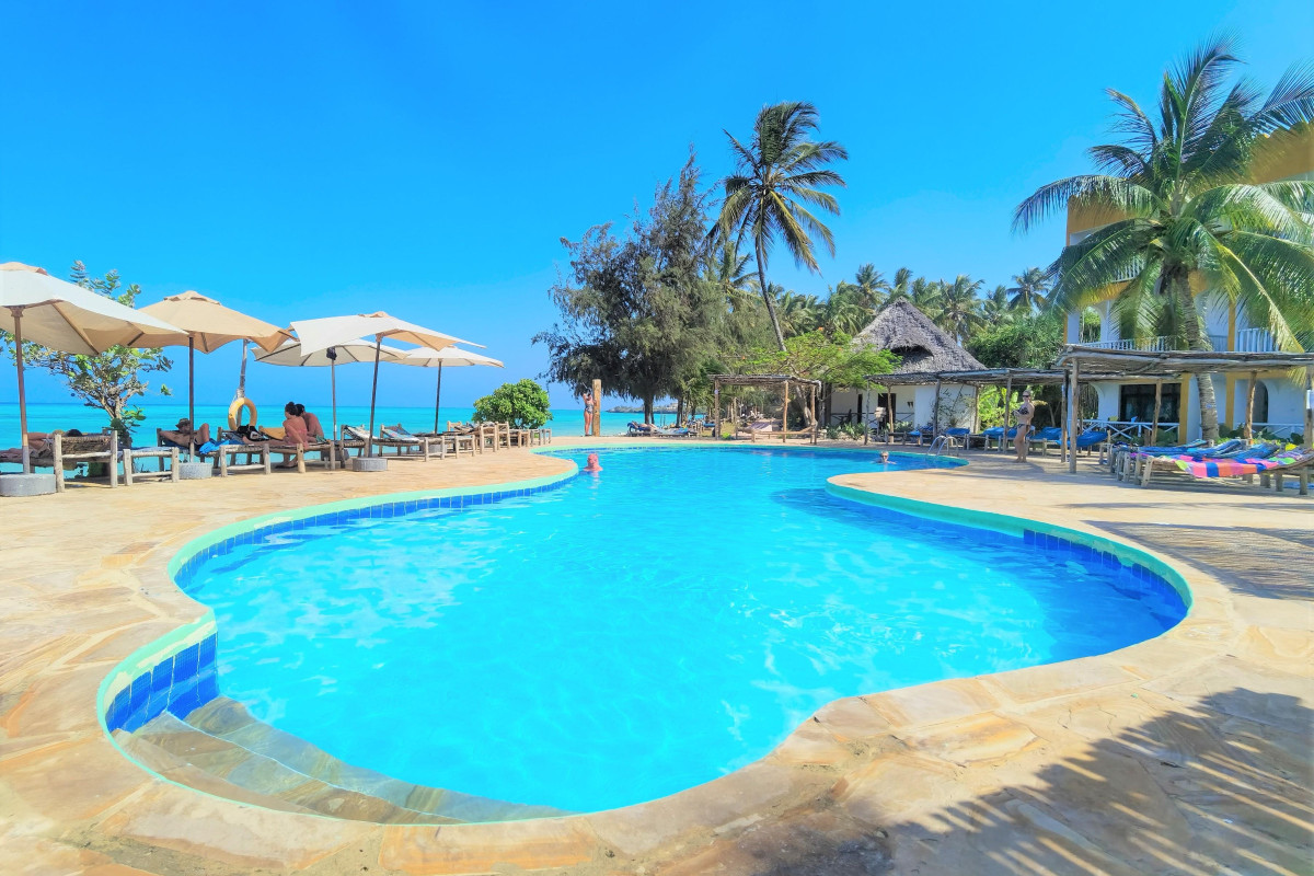 Reef & Beach Resort