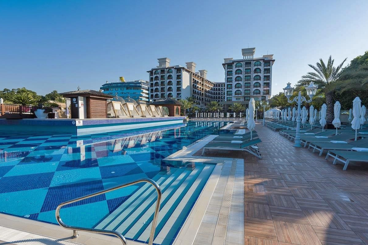 Quattro Beach SPA