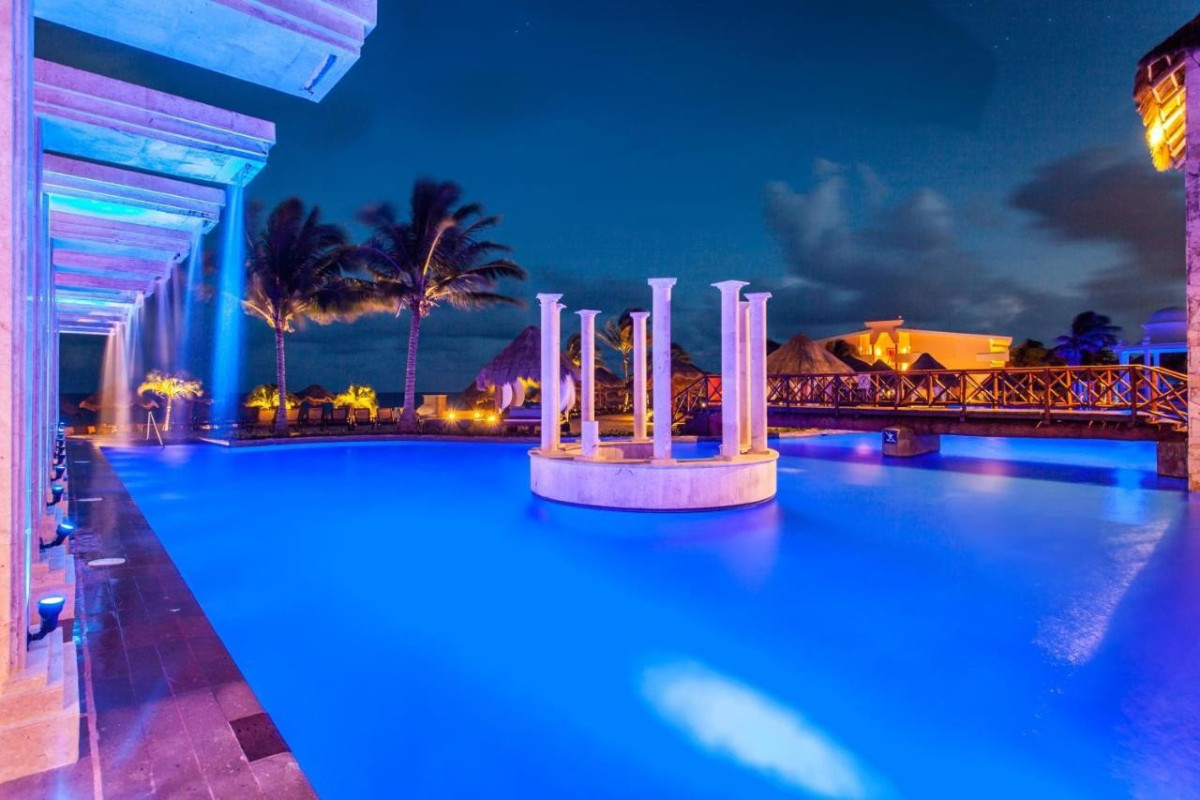 Dreams Sapphire Resort & Spa
