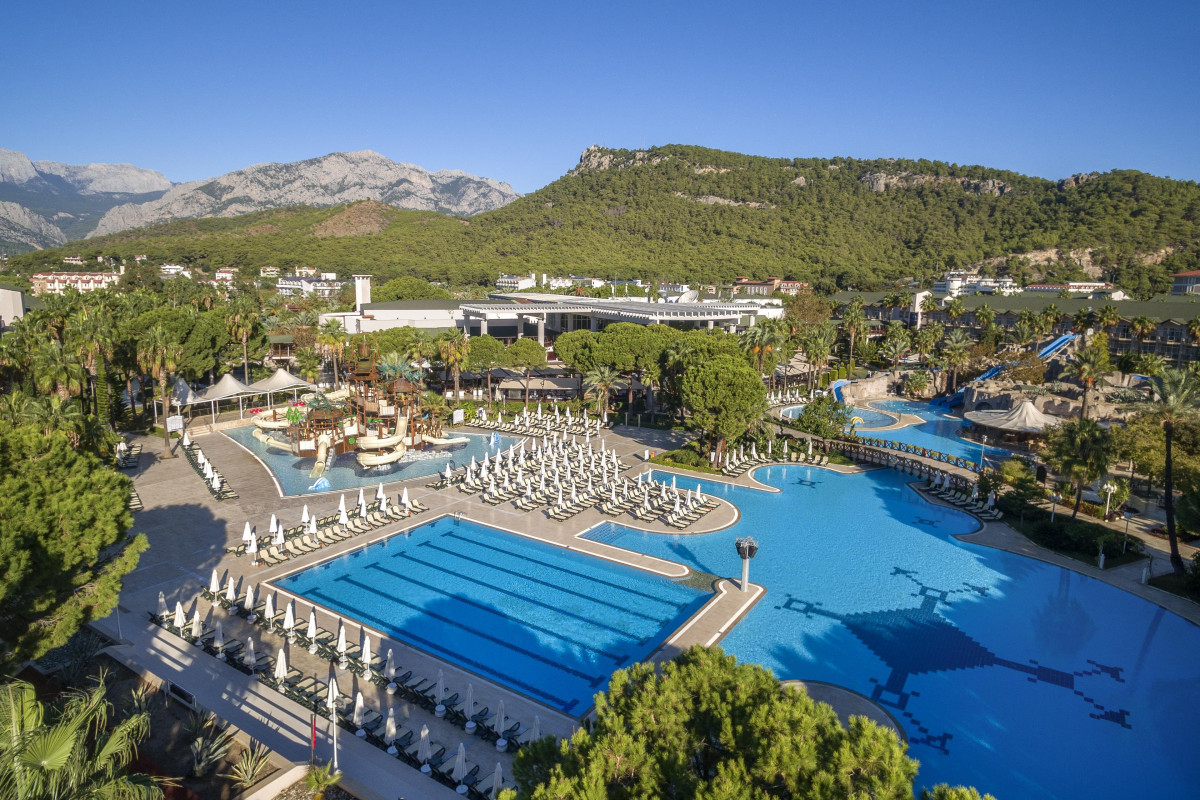 Dobedan World Palace Kemer