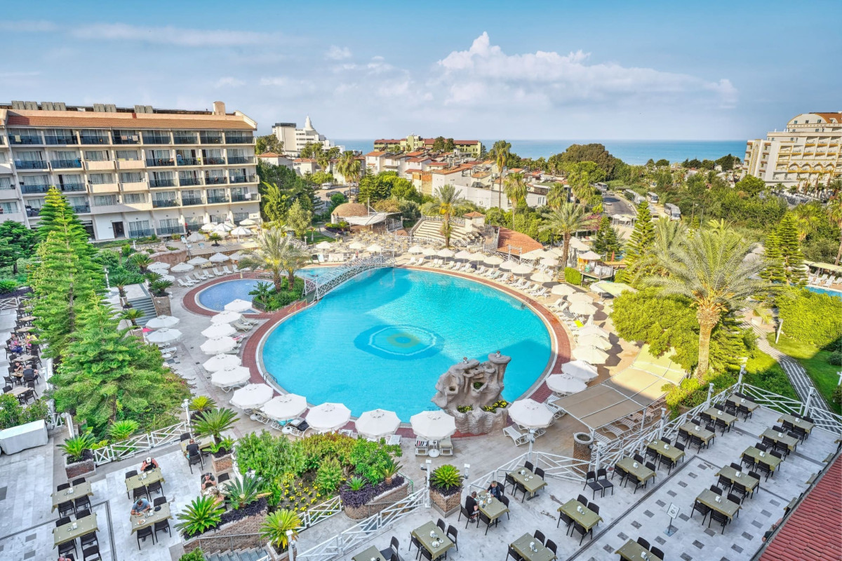 Seaden Corolla Hotel