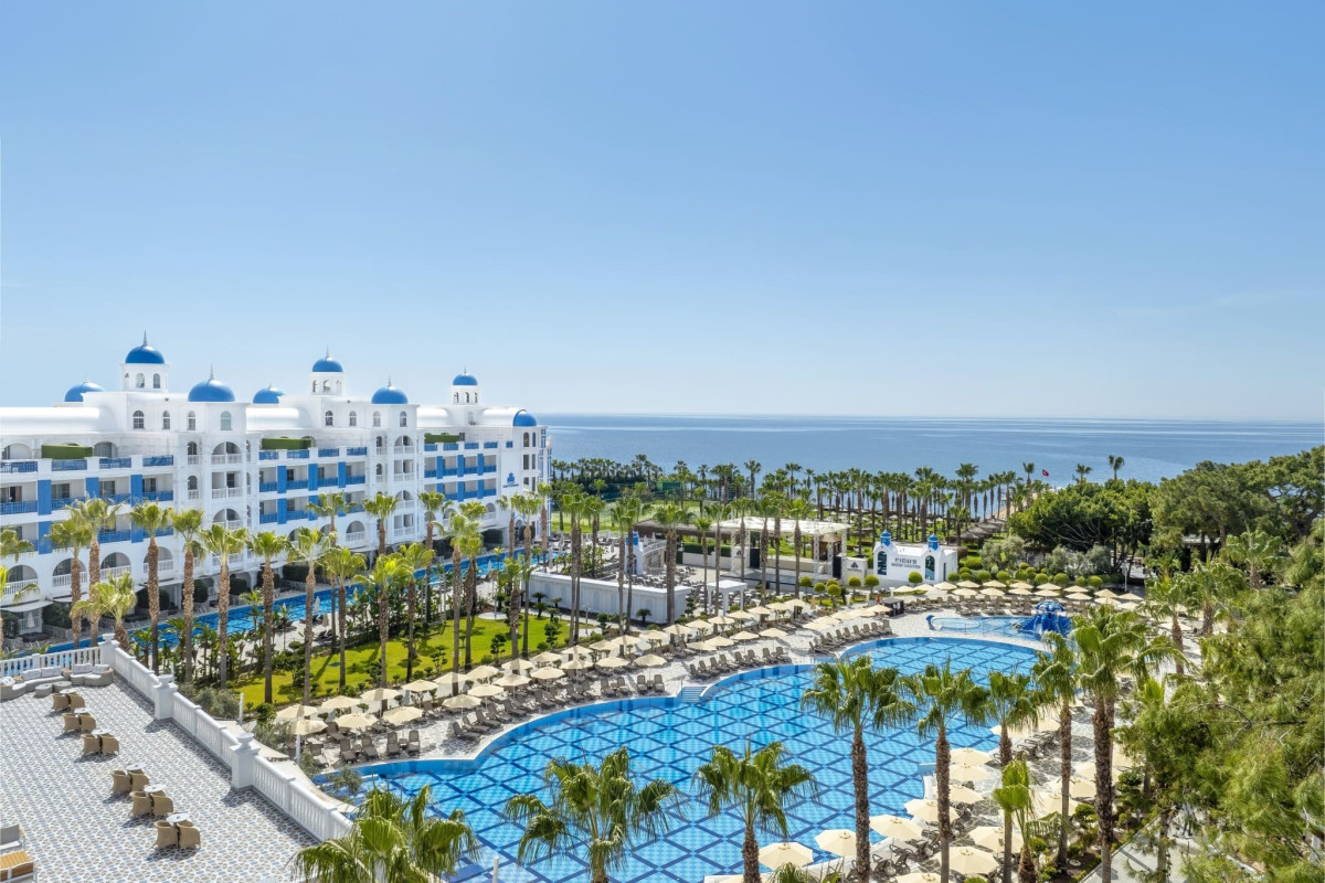Rubi Platinum SPA Resort and Suites