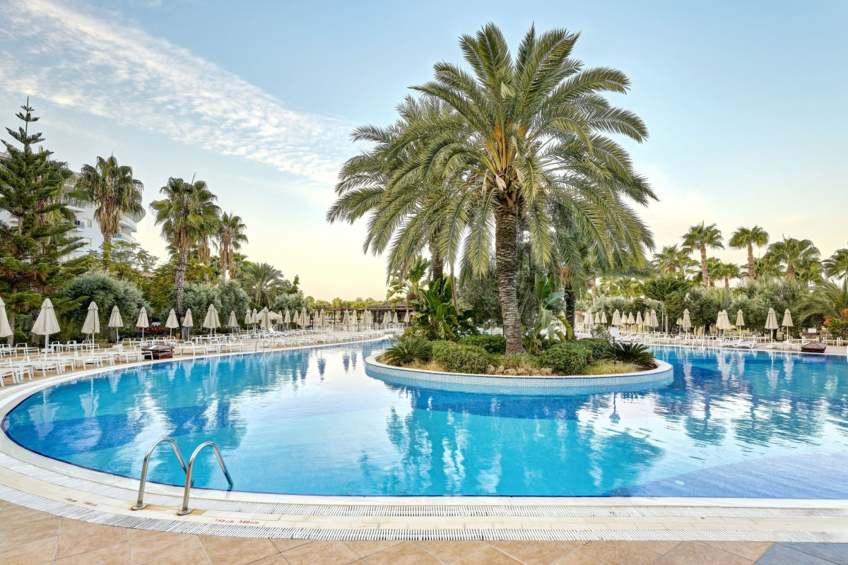Seaden Sea World Resort