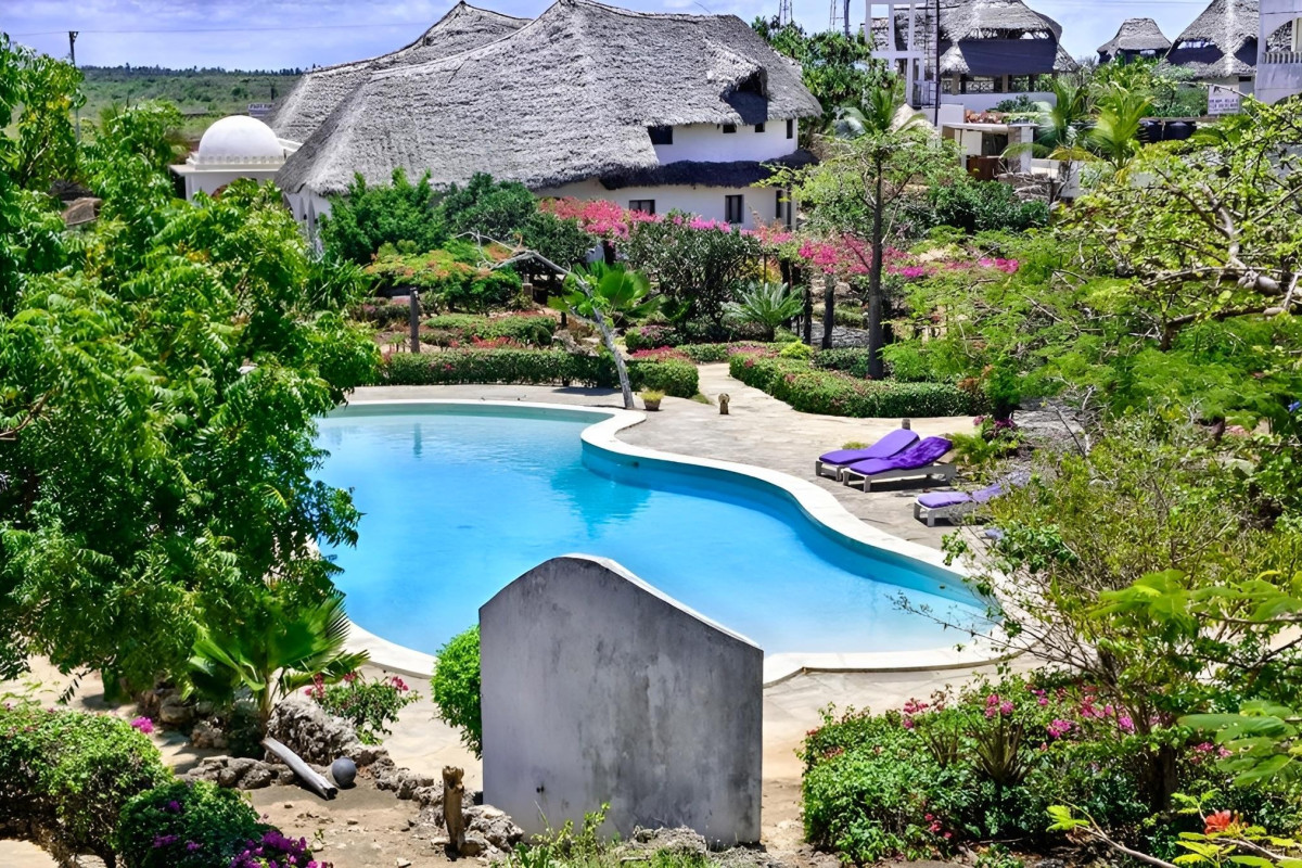 Jacaranda Beach Resort