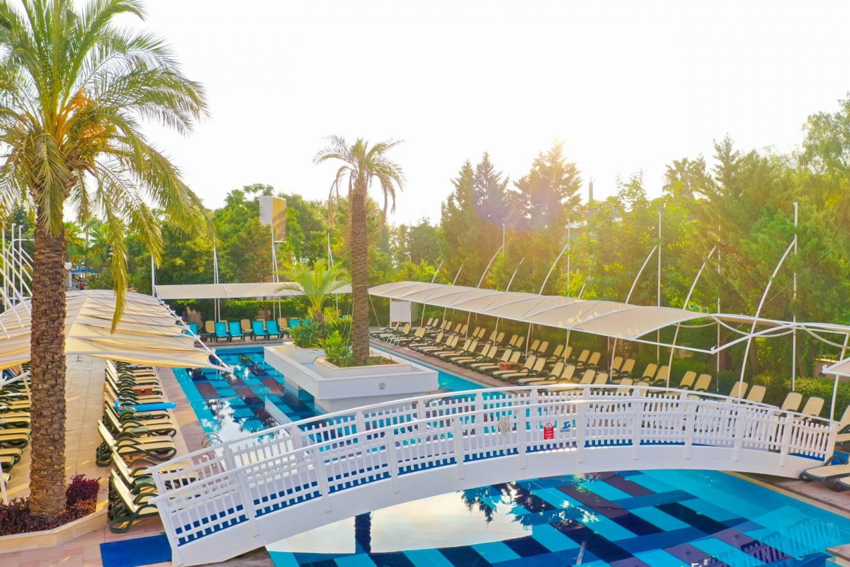 Diamond Excellence Resort & Spa