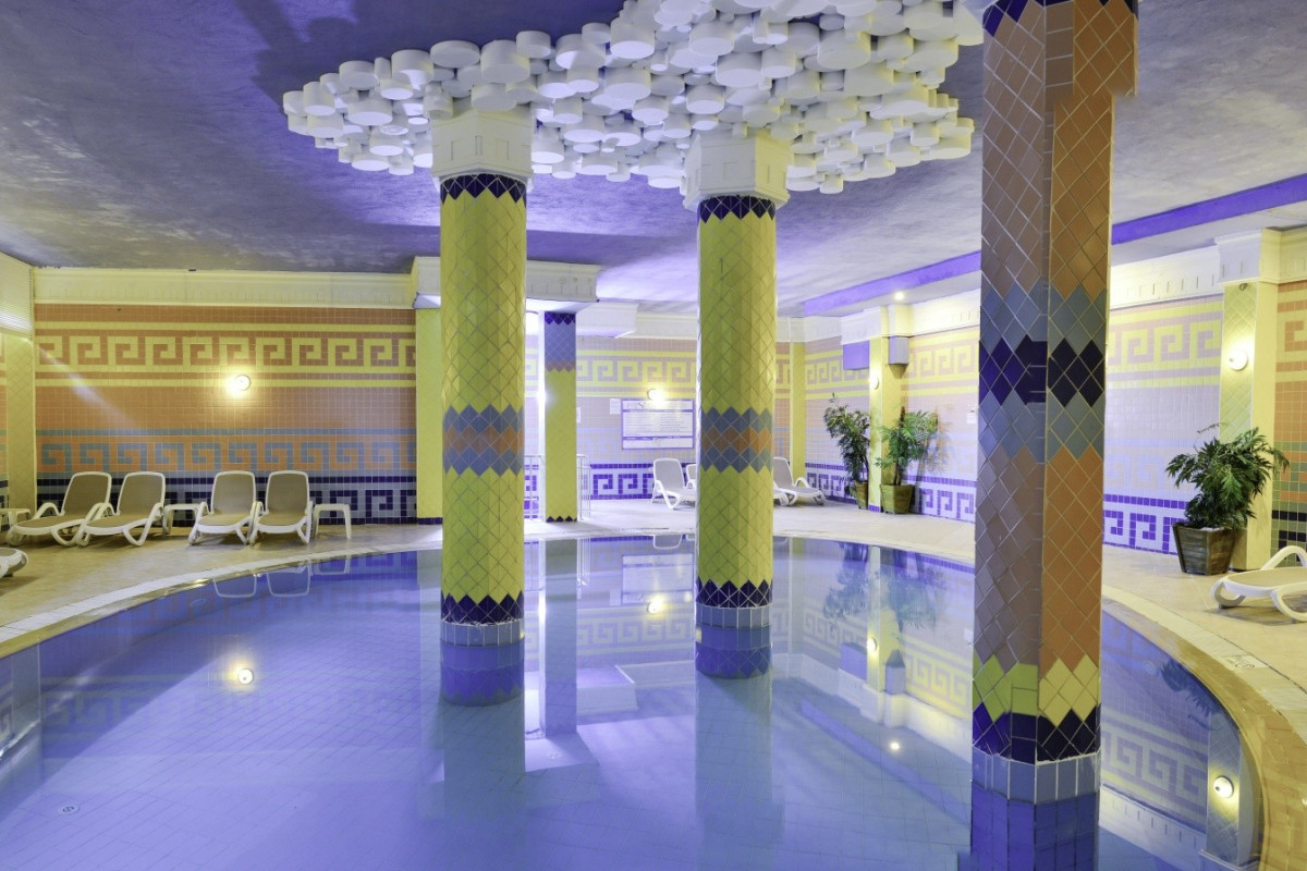 Seaden Corolla Hotel