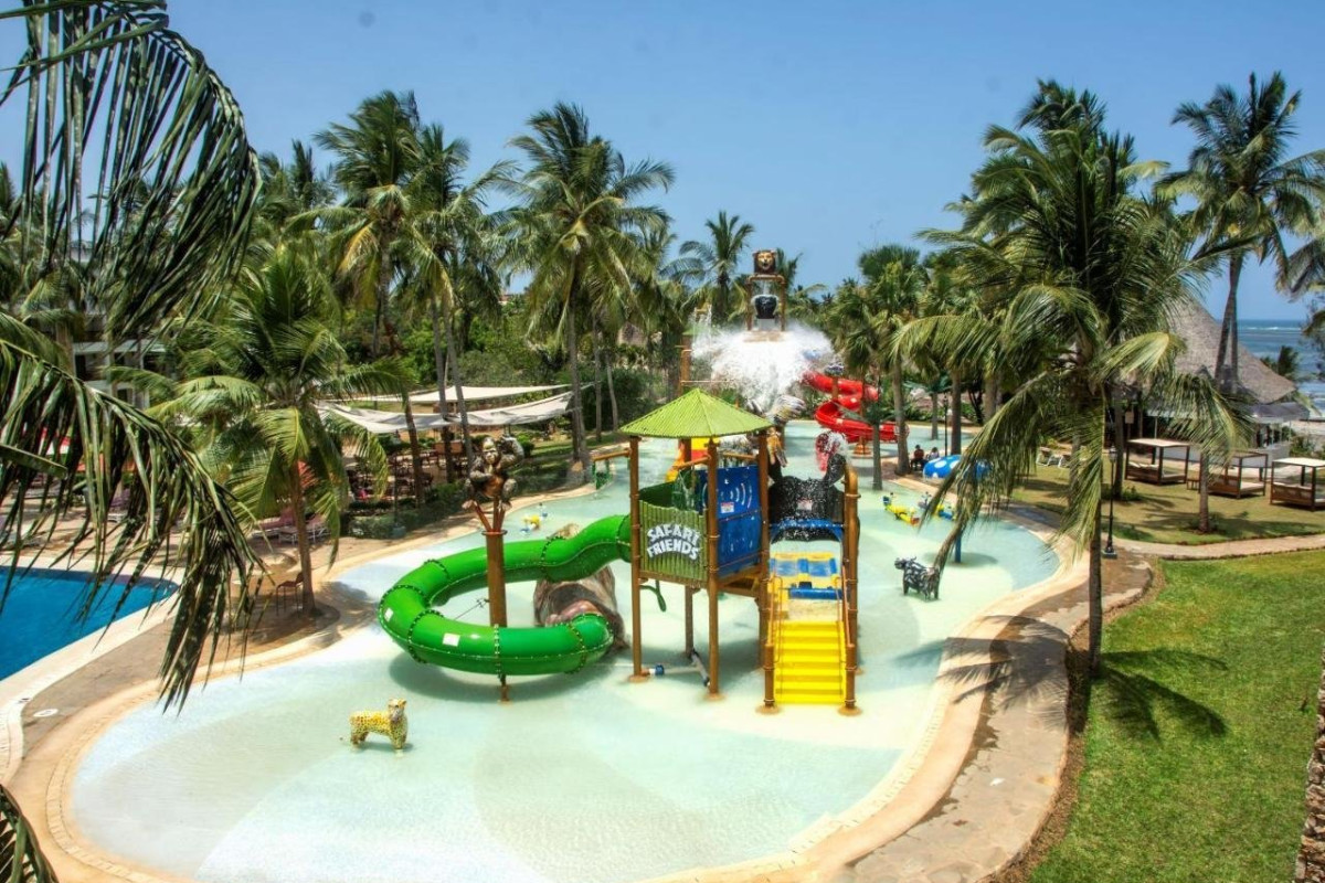 Prideinn Paradise Beach Resort