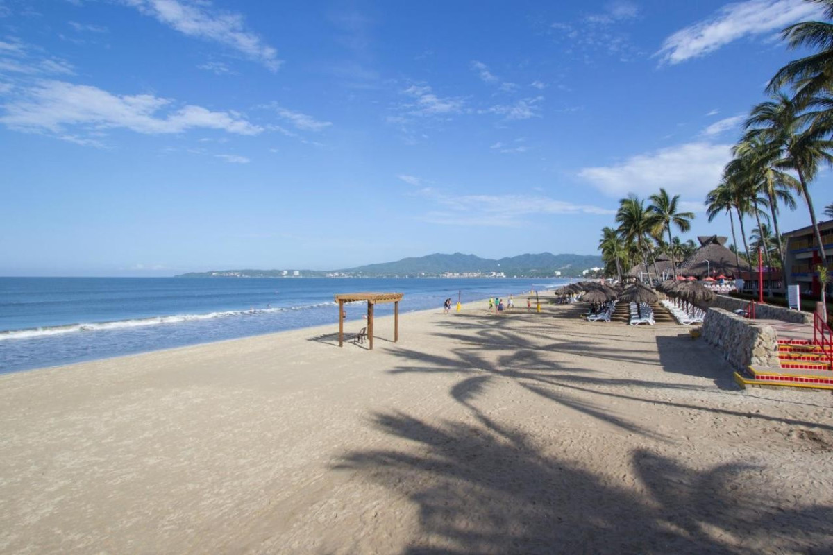 Royal Decameron Complex