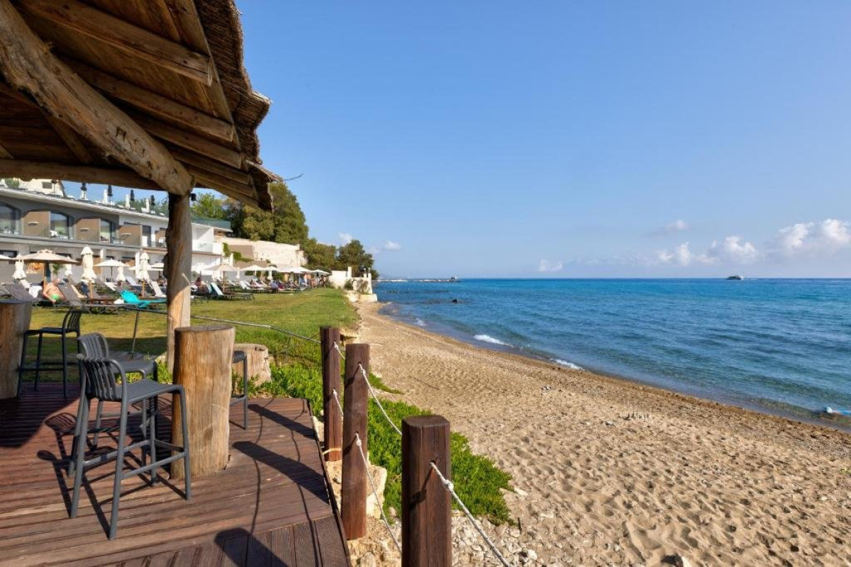 CAVO ORIENT BEACH HOTEL