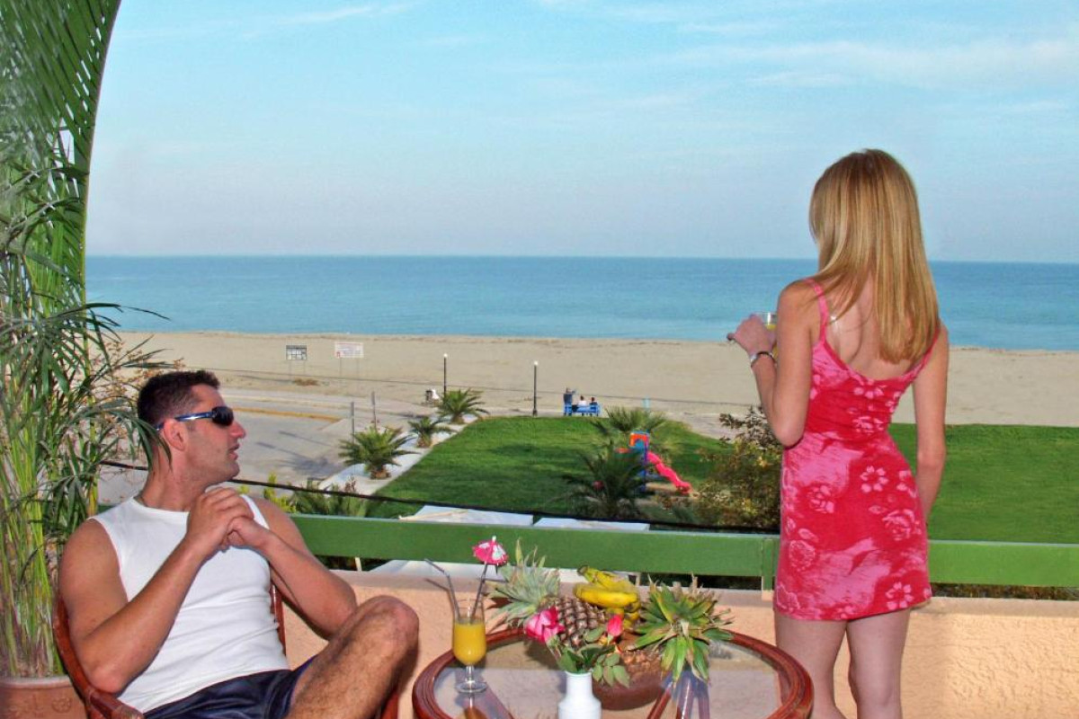Hotel Platon Beach