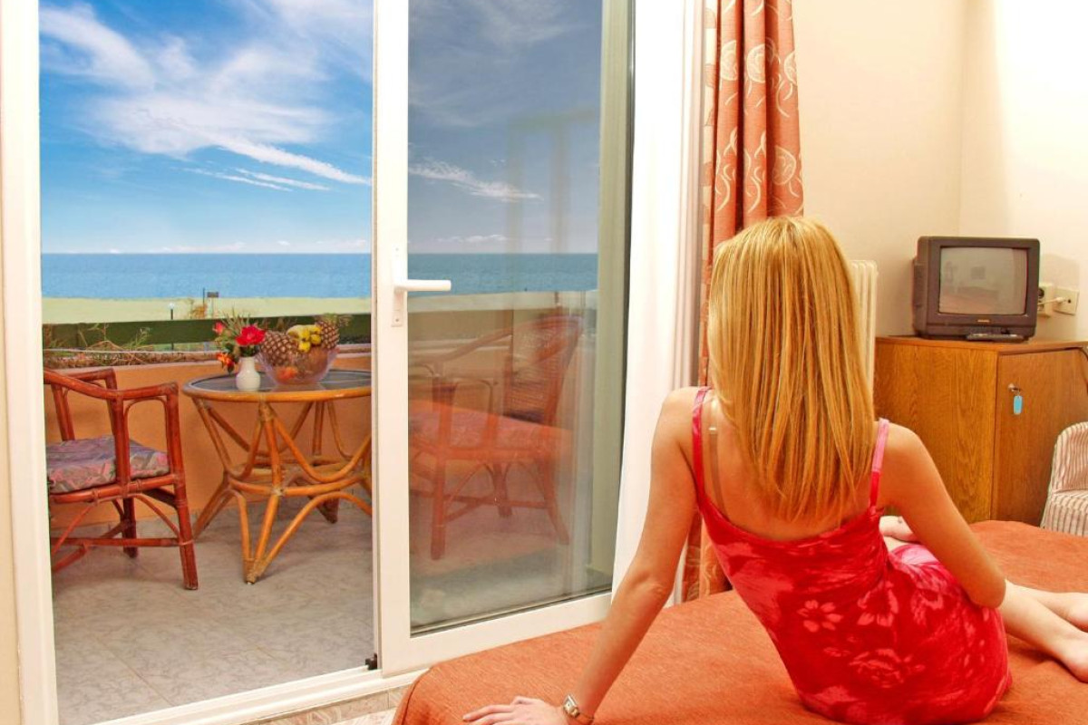 Hotel Platon Beach