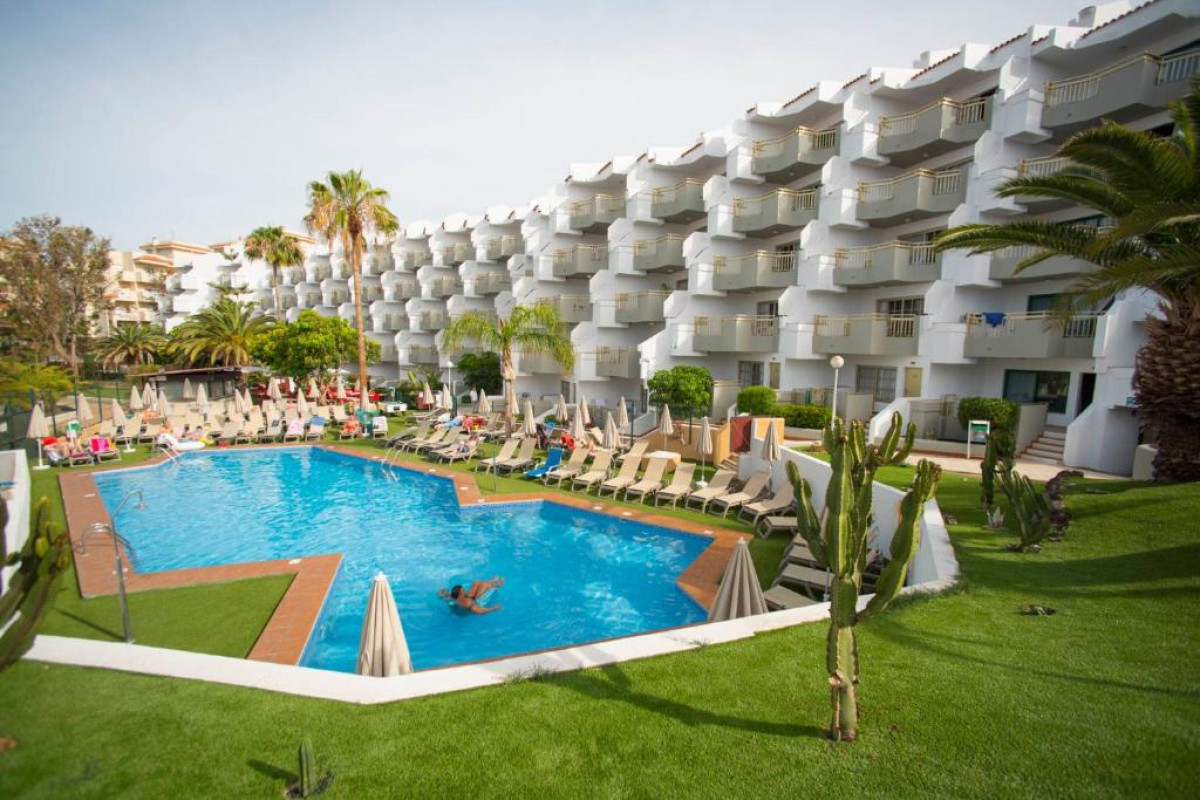 PLAYA OLID SUITES  APARTMENTS