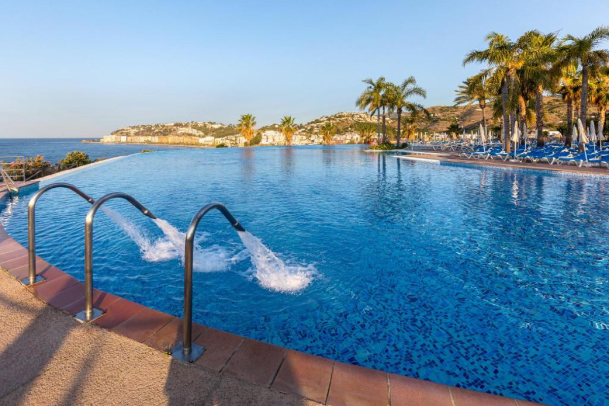 Hotel Playacalida Spa