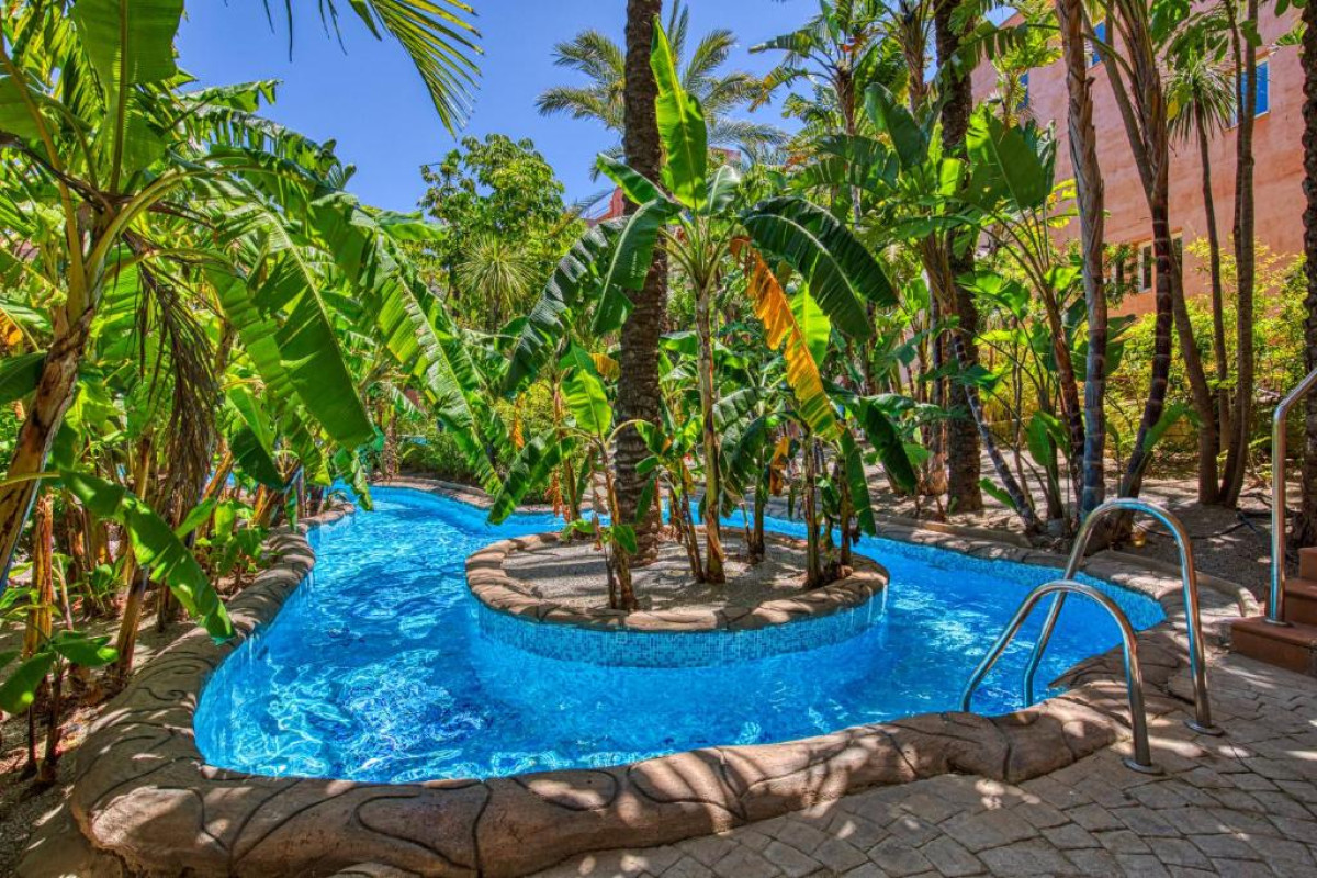 Hotel Playacalida Spa