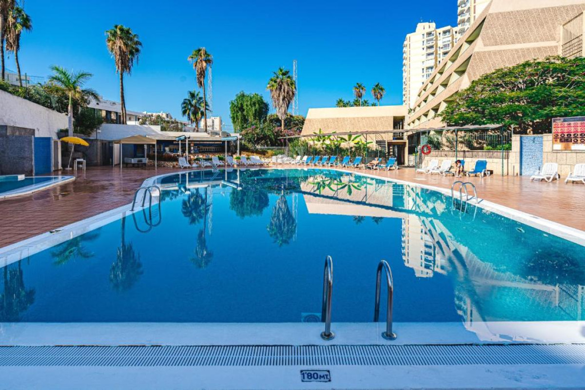 Playazul Apartments
