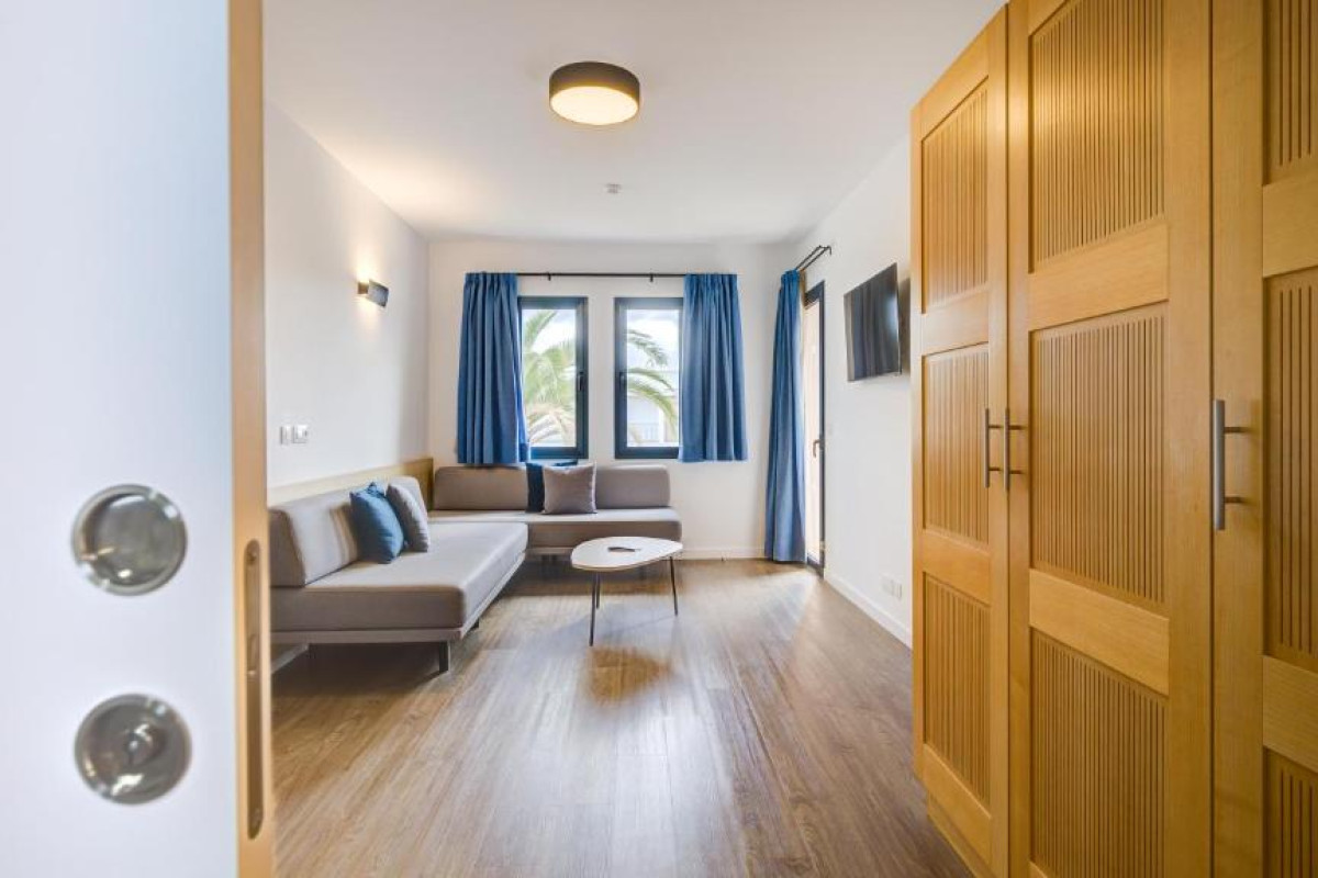 Playitas Aparthotel