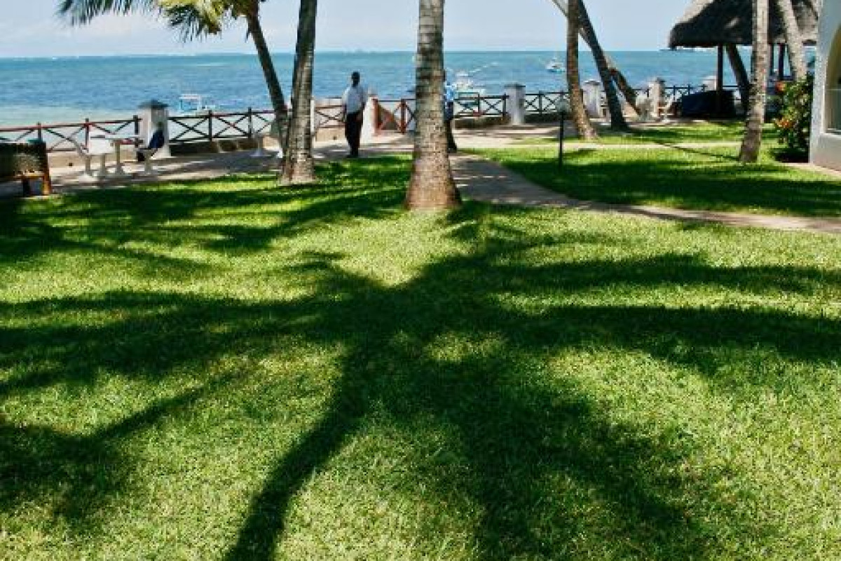 Plaza Beach Hotel