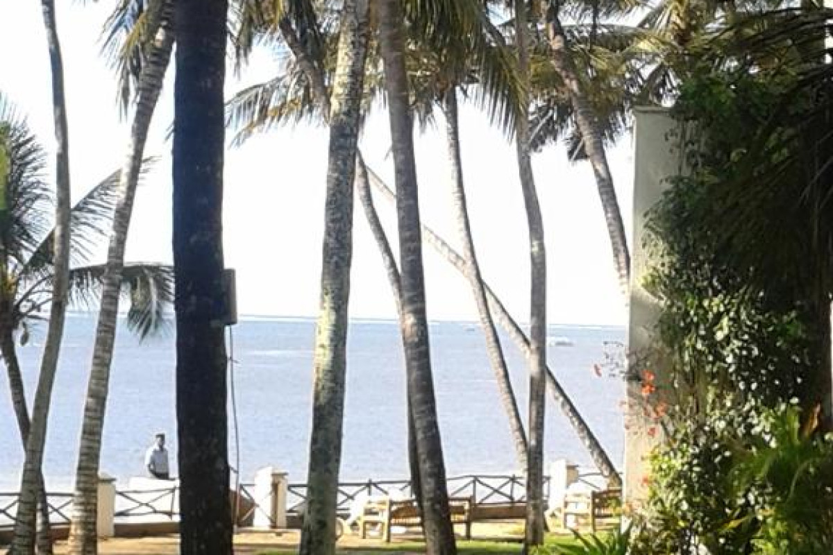 Plaza Beach Hotel