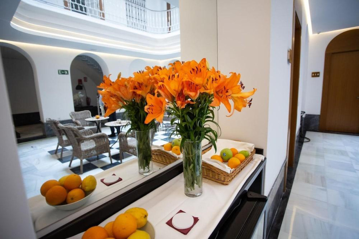 PLAZUELA DEL CARBON SUITES