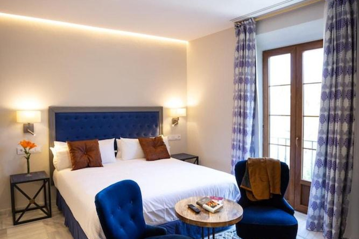 PLAZUELA DEL CARBON SUITES